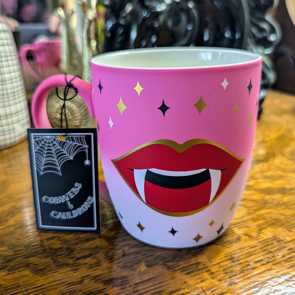 Soft Touch Hot Pink Ombre Vampire Teeth / Mouth‎ Mug Halloween Kitchen Decor NWT